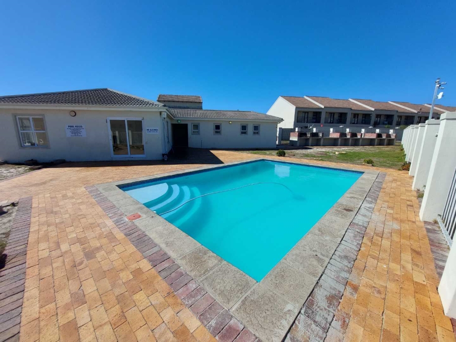 2 Bedroom Property for Sale in Muizenberg Western Cape